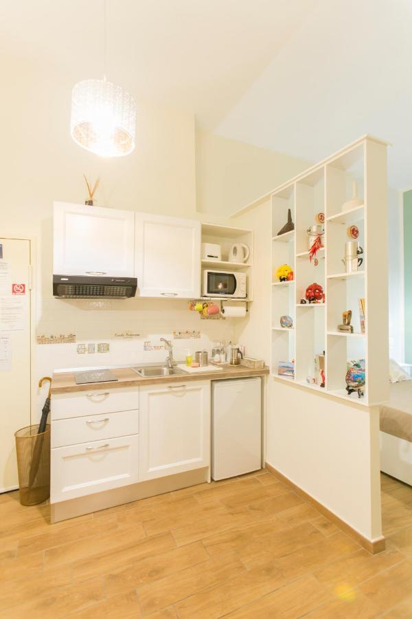 Casetta Partenopea Holiday House Napoli Bagian luar foto