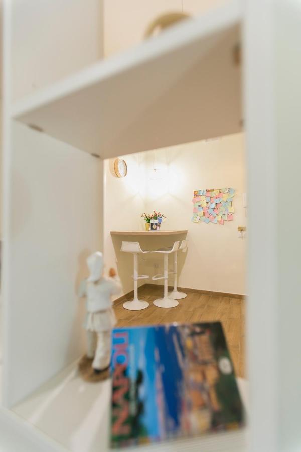 Casetta Partenopea Holiday House Napoli Bagian luar foto